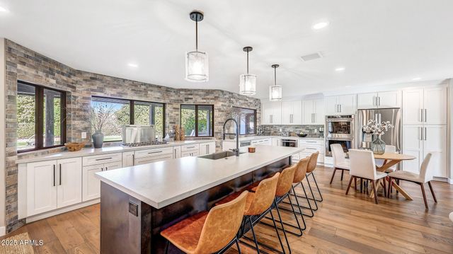 140 E CERCADO Lane, Litchfield Park, AZ 85340