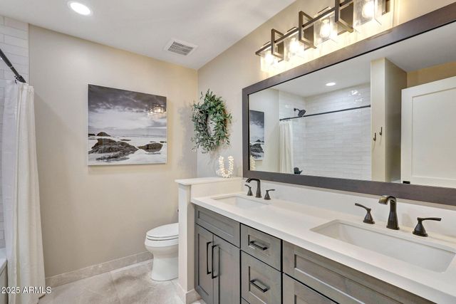 140 E CERCADO Lane, Litchfield Park, AZ 85340