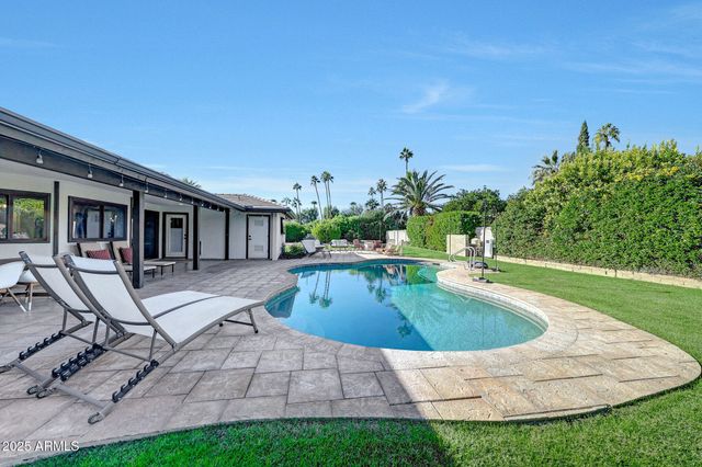 140 E CERCADO Lane, Litchfield Park, AZ 85340