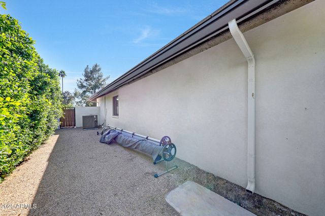 140 E CERCADO Lane, Litchfield Park, AZ 85340