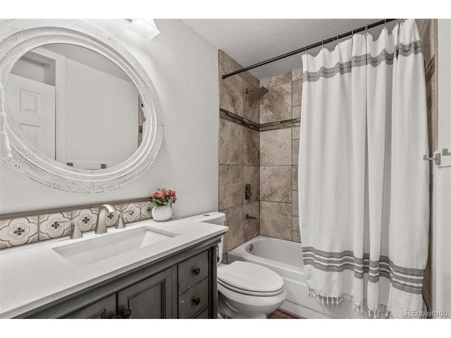 1197 N Deckers Pl, Castle Rock, CO 80104