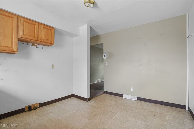 1162-1164 Tonawanda Avenue, Akron, OH 44305