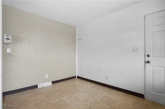 1162-1164 Tonawanda Avenue, Akron, OH 44305