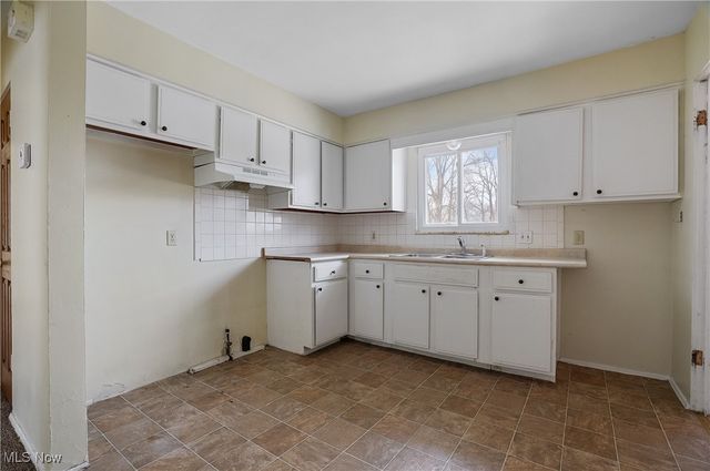 1162-1164 Tonawanda Avenue, Akron, OH 44305