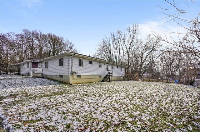 1162-1164 Tonawanda Avenue, Akron, OH 44305