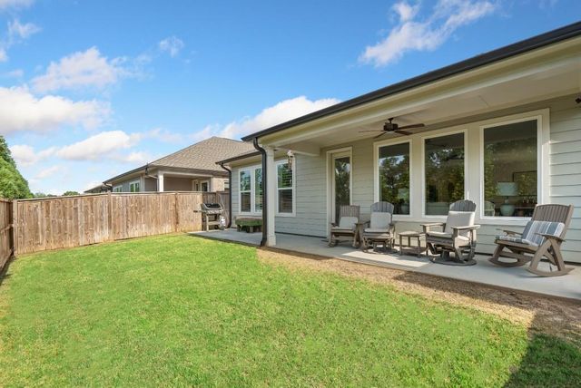 209 Floral Valley Drive, Woodstock, GA 30188