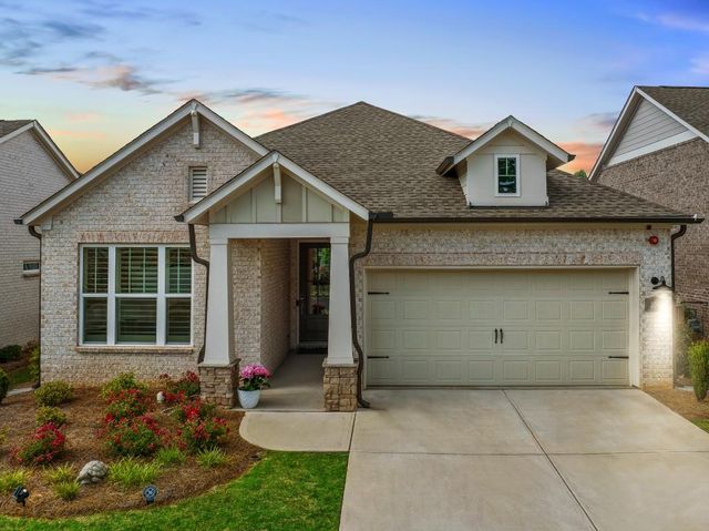 209 Floral Valley Drive, Woodstock, GA 30188