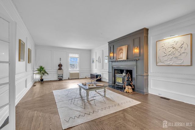 156 Cranbury Neck Road, Plainsboro, NJ 08512