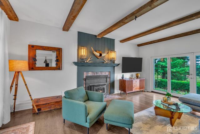 156 Cranbury Neck Road, Plainsboro, NJ 08512