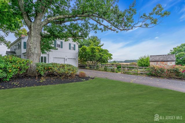 156 Cranbury Neck Road, Plainsboro, NJ 08512