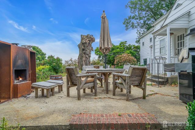 156 Cranbury Neck Road, Plainsboro, NJ 08512