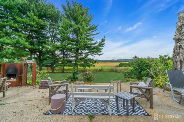 156 Cranbury Neck Road, Plainsboro, NJ 08512