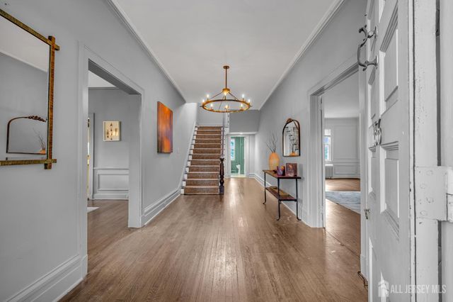 156 Cranbury Neck Road, Plainsboro, NJ 08512
