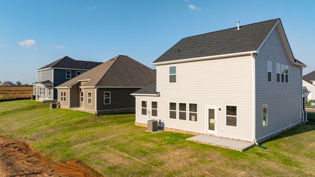 3911 Trinity Woods Rd, Columbia, TN 38401