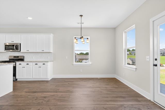 3911 Trinity Woods Rd, Columbia, TN 38401