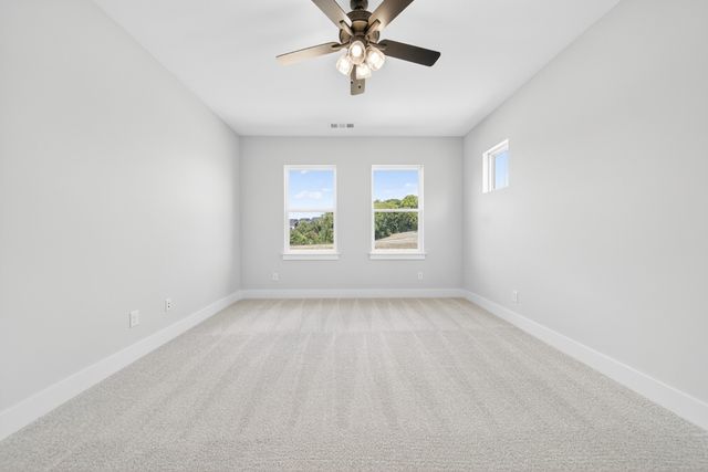 3911 Trinity Woods Rd, Columbia, TN 38401