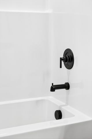 3911 Trinity Woods Rd, Columbia, TN 38401