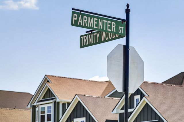 3911 Trinity Woods Rd, Columbia, TN 38401