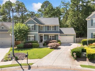 141 Haleys Circle, Woodstock, GA 30188