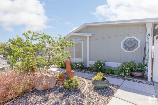 87 N 3950 W, Hurricane, UT 84737