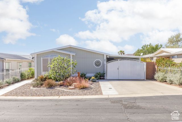87 N 3950 W, Hurricane, UT 84737