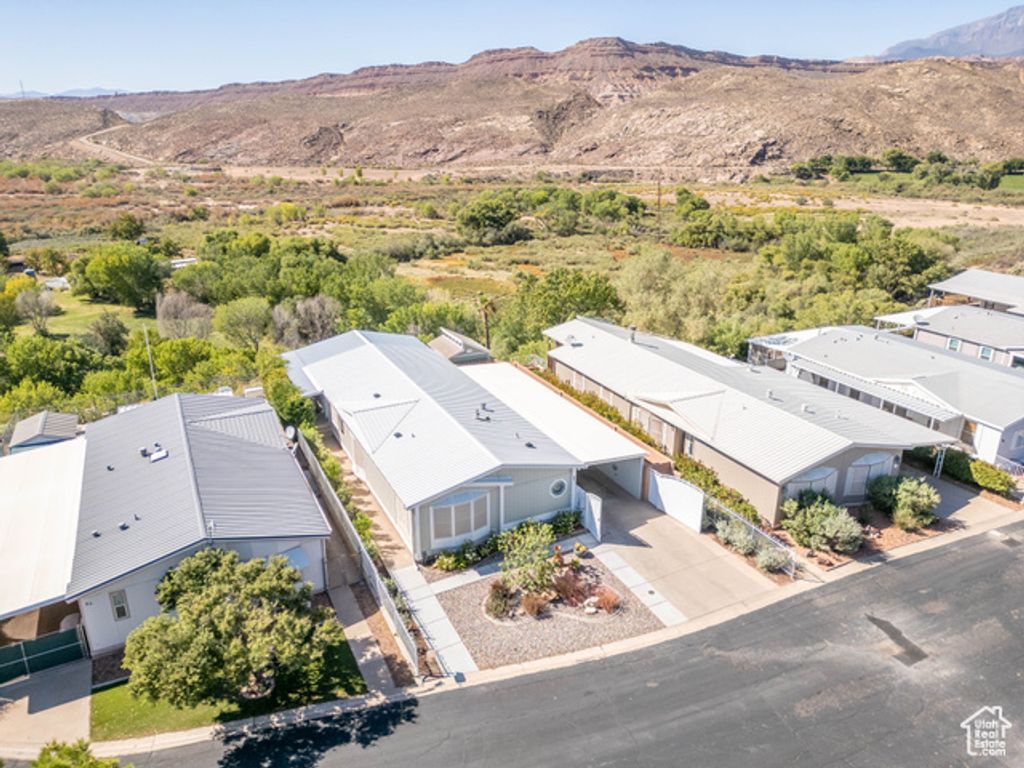 87 N 3950 W, Hurricane, UT 84737