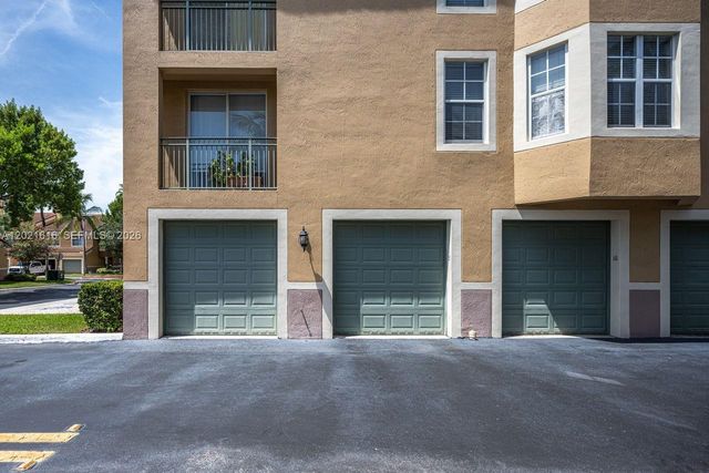 11780 Saint Andrews Pl 208, Wellington, FL 33414