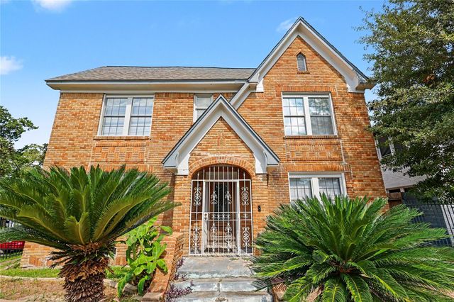 5121 Polk Street 2, Houston, TX 77023