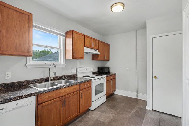 5121 Polk Street 2, Houston, TX 77023