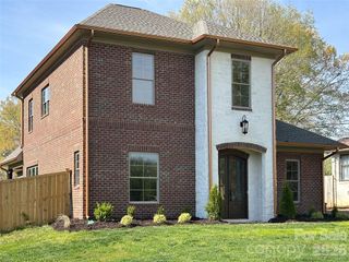 1705 Brandywine Drive, Matthews, NC 28105