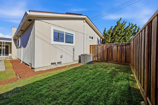 36391 Cherry Street, Newark, CA 94560