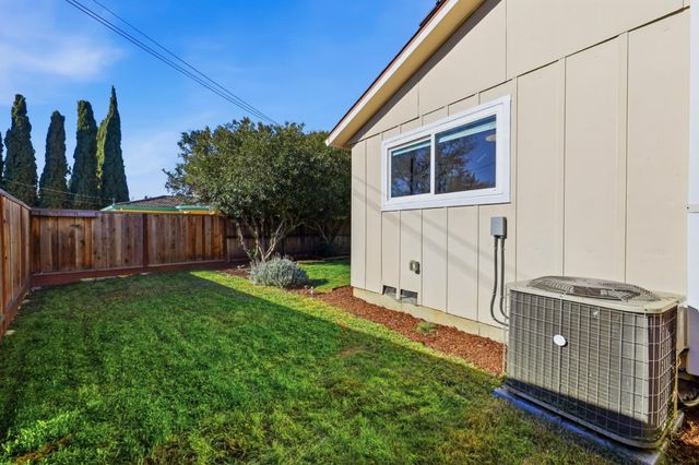 36391 Cherry Street, Newark, CA 94560