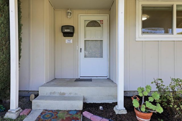 36391 Cherry Street, Newark, CA 94560