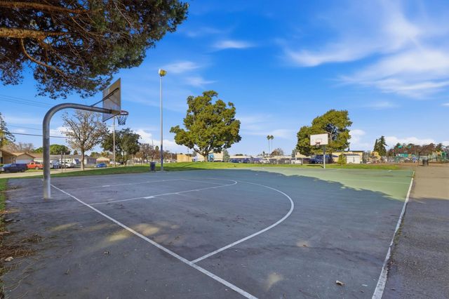 36391 Cherry Street, Newark, CA 94560