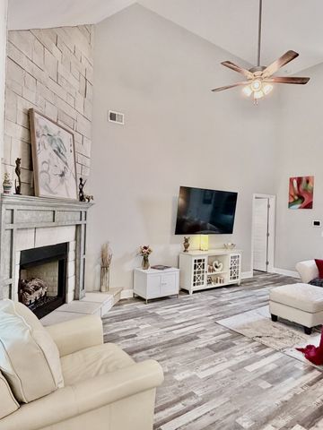1448 Hereford Blvd, Clarksville, TN 37043