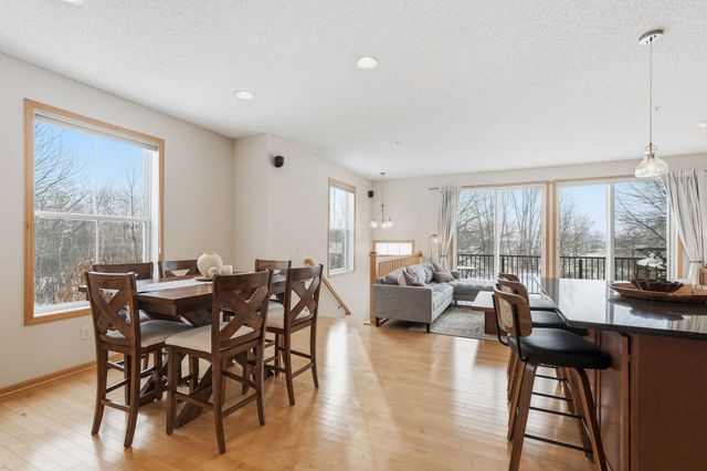 4605 Victor Path 1, Hugo, MN 55038