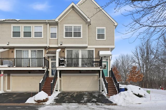 4605 Victor Path 1, Hugo, MN 55038