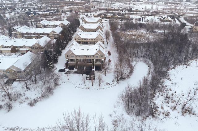 4605 Victor Path 1, Hugo, MN 55038