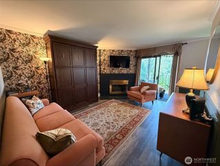 6722 112th Avenue NE #8B, Kirkland, WA 98033