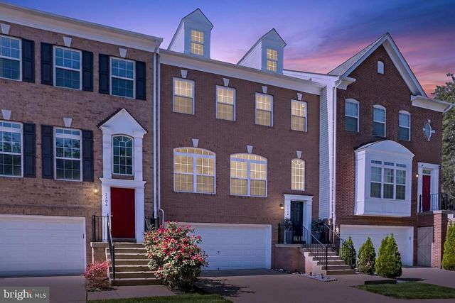 7304 HAMPTON MANOR PL, Springfield, VA 22150