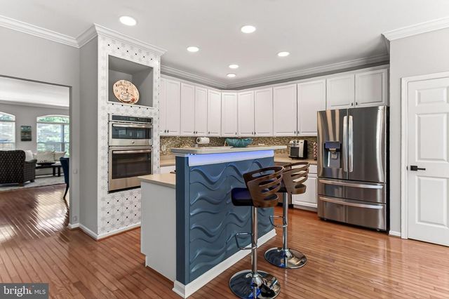 7304 HAMPTON MANOR PL, Springfield, VA 22150