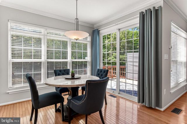7304 HAMPTON MANOR PL, Springfield, VA 22150