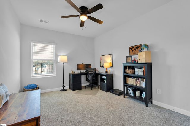 122 Firehole Road, Gray Court, SC 29645