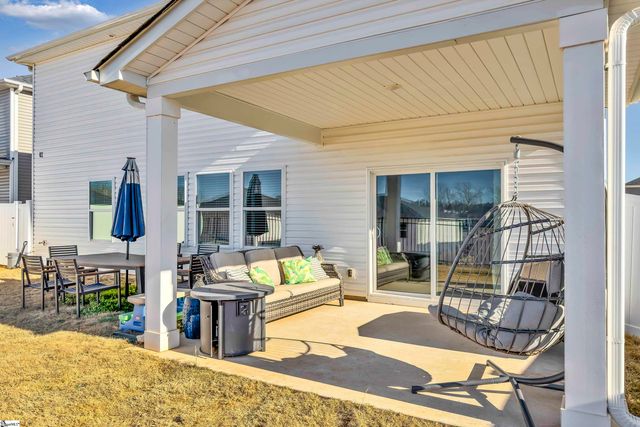 122 Firehole Road, Gray Court, SC 29645