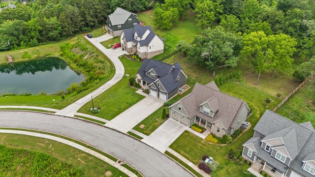 8645 Woodbury Acre Court, Harrison, TN 37341
