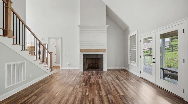 8645 Woodbury Acre Court, Harrison, TN 37341