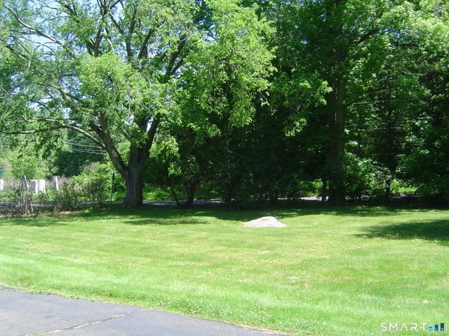 815 EAST MAIN Street, Branford, CT 06405