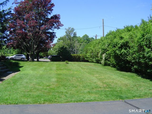 815 EAST MAIN Street, Branford, CT 06405