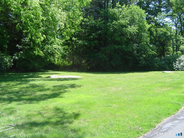 815 EAST MAIN Street, Branford, CT 06405