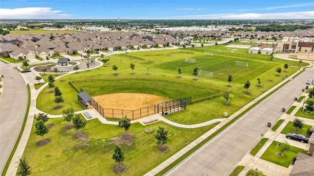 906 Silverbell Street, Princeton, TX 75407